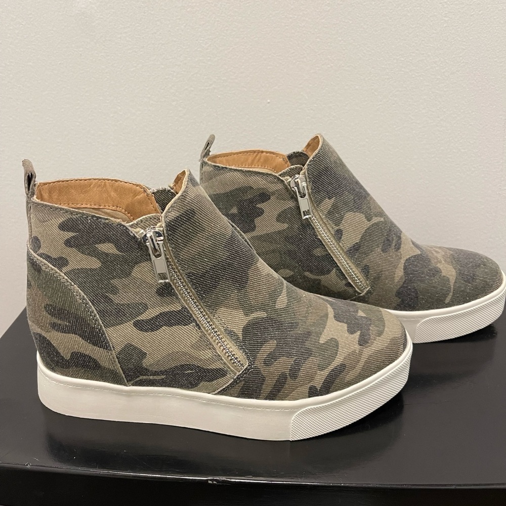 Soda Taylor Hidden Wedge Sole Booties Ankle Heels Sneaker Shoes Side Zipper